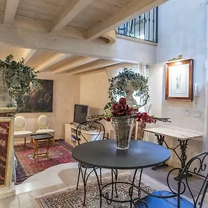 Sabrina's By Short Holidays Apartment Bologna