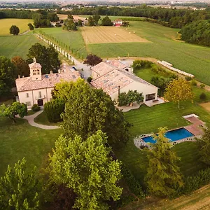 Zucchi Bioagriturismo Farm stay Castelnuovo Fogliani