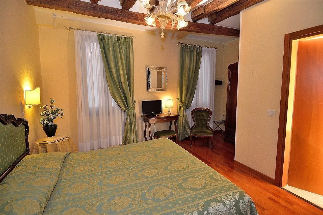 ***  Hotel Da Bruno Venecia Italia